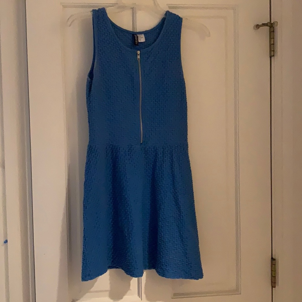 Blue sleeveless dress